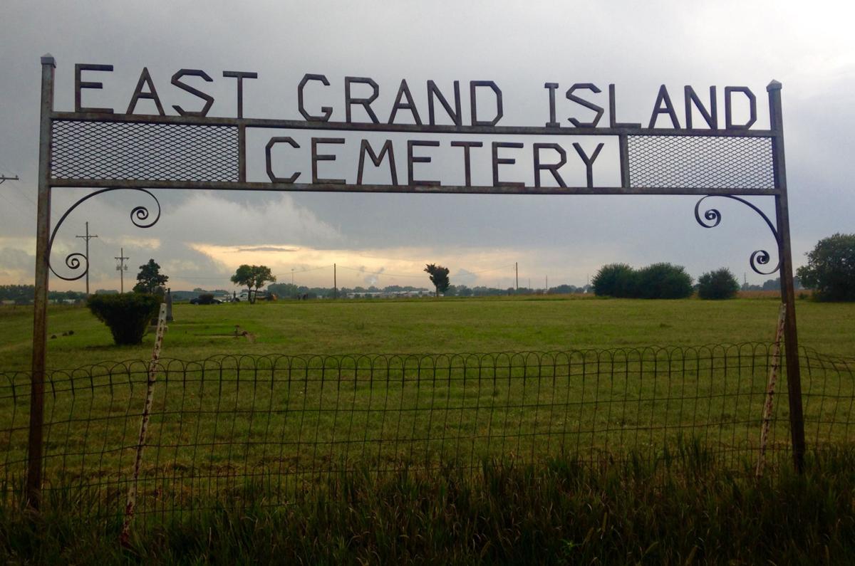 Desch Paine Helps Repair Pioneer Cemetery Markers Latest News Theindependent Com