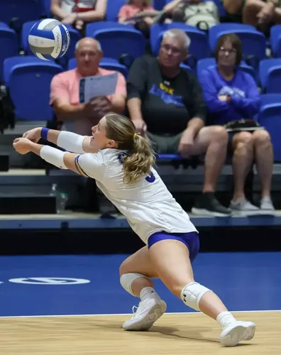 #8 UNK Sweeps Home Opener, Heads to California Next