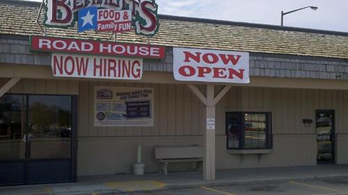 Bennett S Roadhouse Opens Aims To Complement Texas T Bone