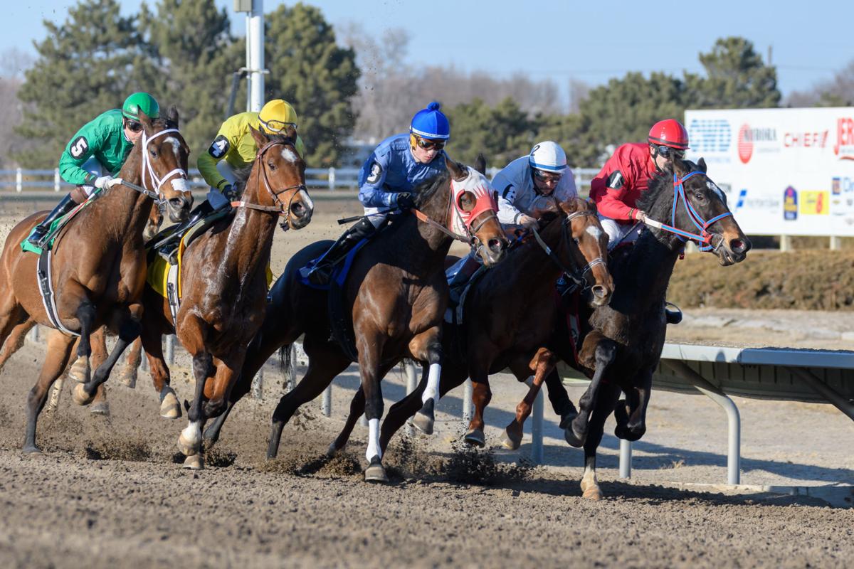 Fonner Park Horse Races 7, 8, and Bold Accent Stakes Outtakes from