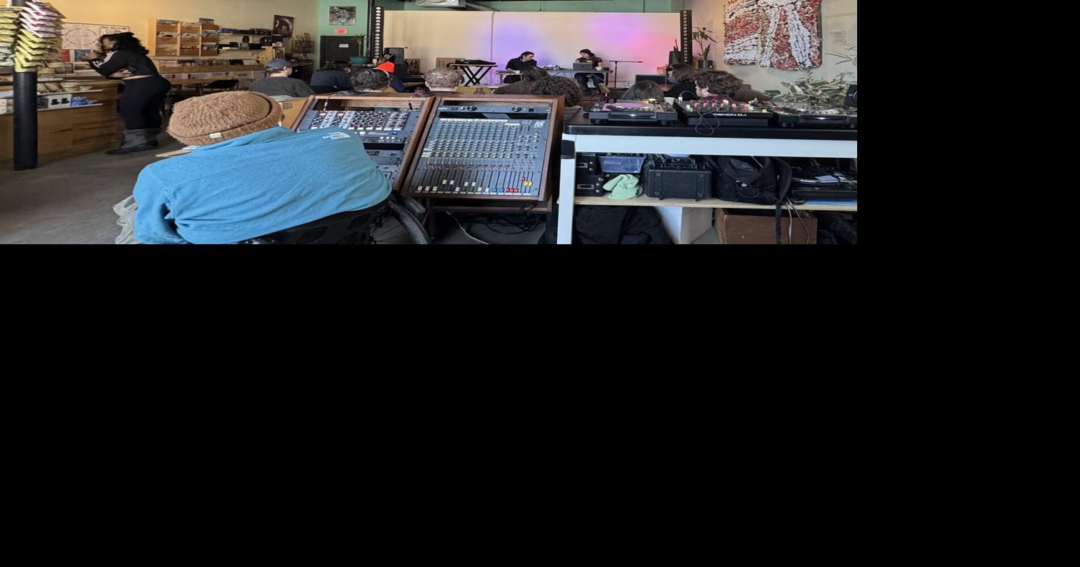 Moondog Café Showcases Yiddish Techno Fusion in Detroit