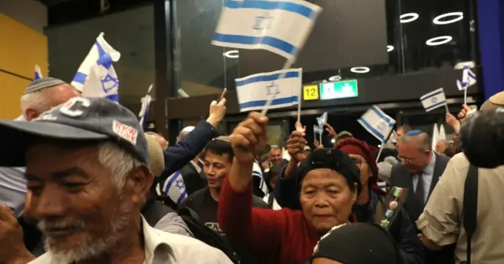 Israel To Become Home to Majority of Jews Within a Decade—Report