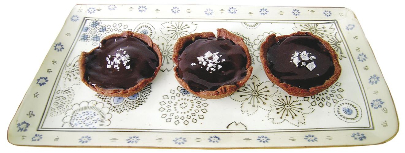 Celebrate a Sweet New Year with These MustTry Rosh Hashanah Desserts