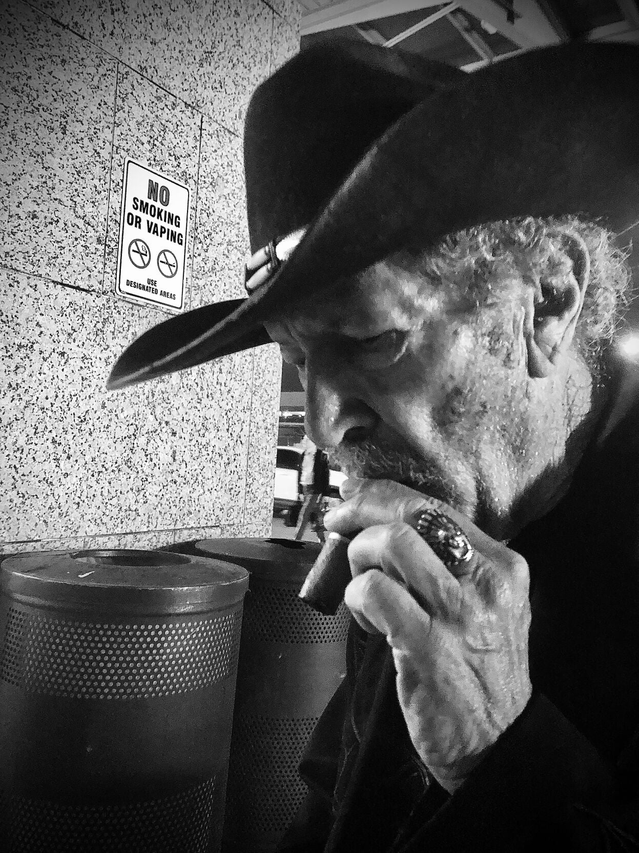 tobacco land hazel crest Tobacco Land Smoke Shop, Tobacco, Vapes, Glass Pipes in Hazel Crest, IL