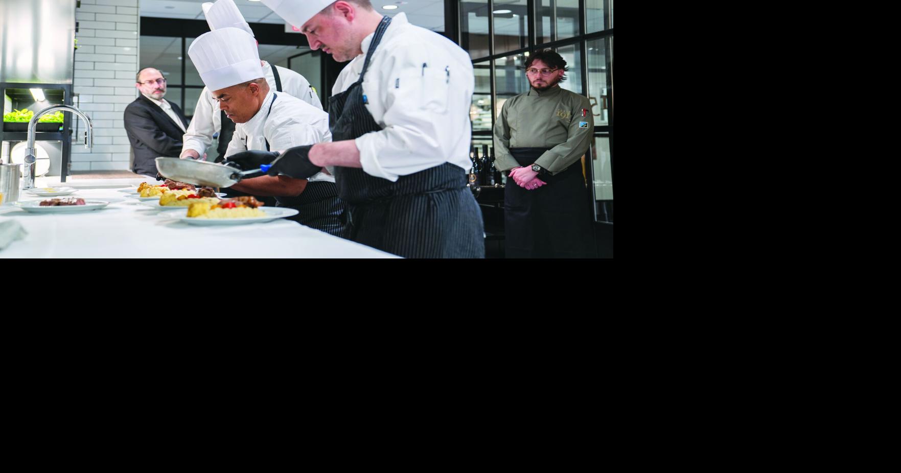 Cover | Detroit Athletic Club Introduces Kosher Kitchen Under Orthodox Supervision