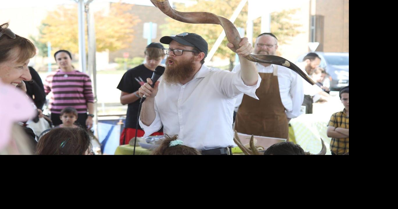 Cover | Bais Chabad Torah Center in West Bloomfield Celebrates Its First 50 Years