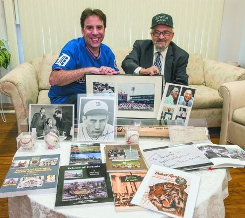 Eddie Lake Society members attend the Chasing Dreams Baseball exhibit