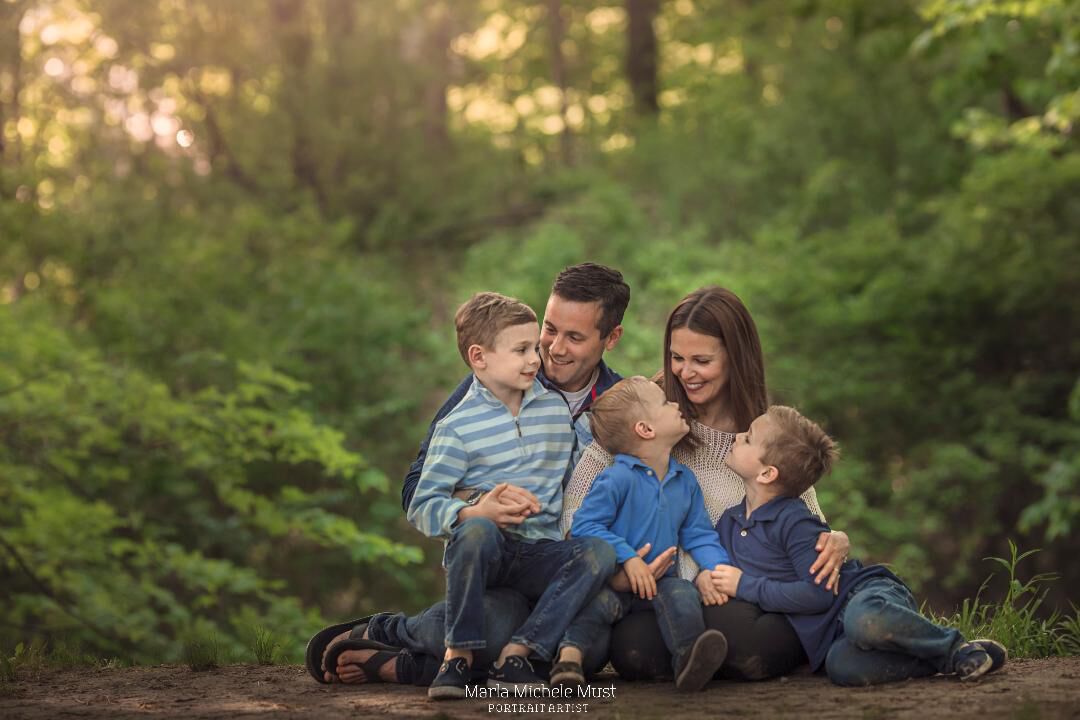 Local Photographer Helps Families De Stress From Isolation and