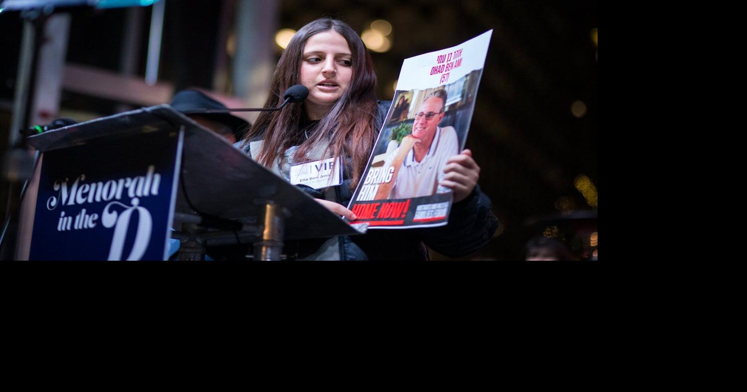 Menorah in the D Welcomes Ben Ami Family for 15th Anniversary Celebration