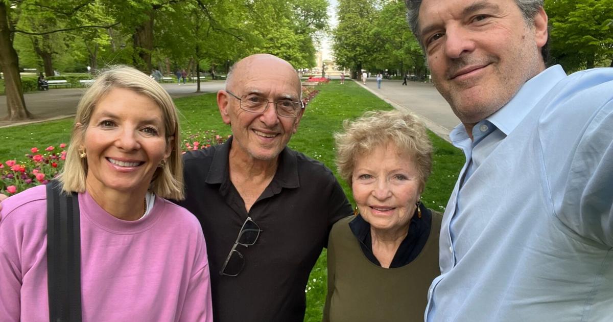 Cover | An 83-Year-Old Holocaust Survivor Reunites Her Family With History—In Poland