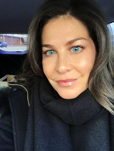 Women Protest Online Abuse by Going Dark on Dating Apps | Arts ...