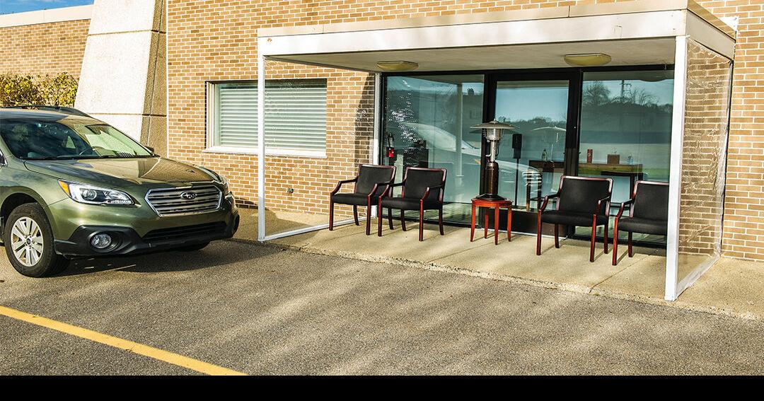 Ira Kaufman Chapel Introduces Driveup Greeting Lines for Funerals