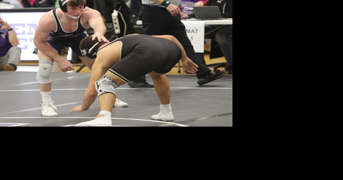 Minden Places 8th Overall at Raymond Central