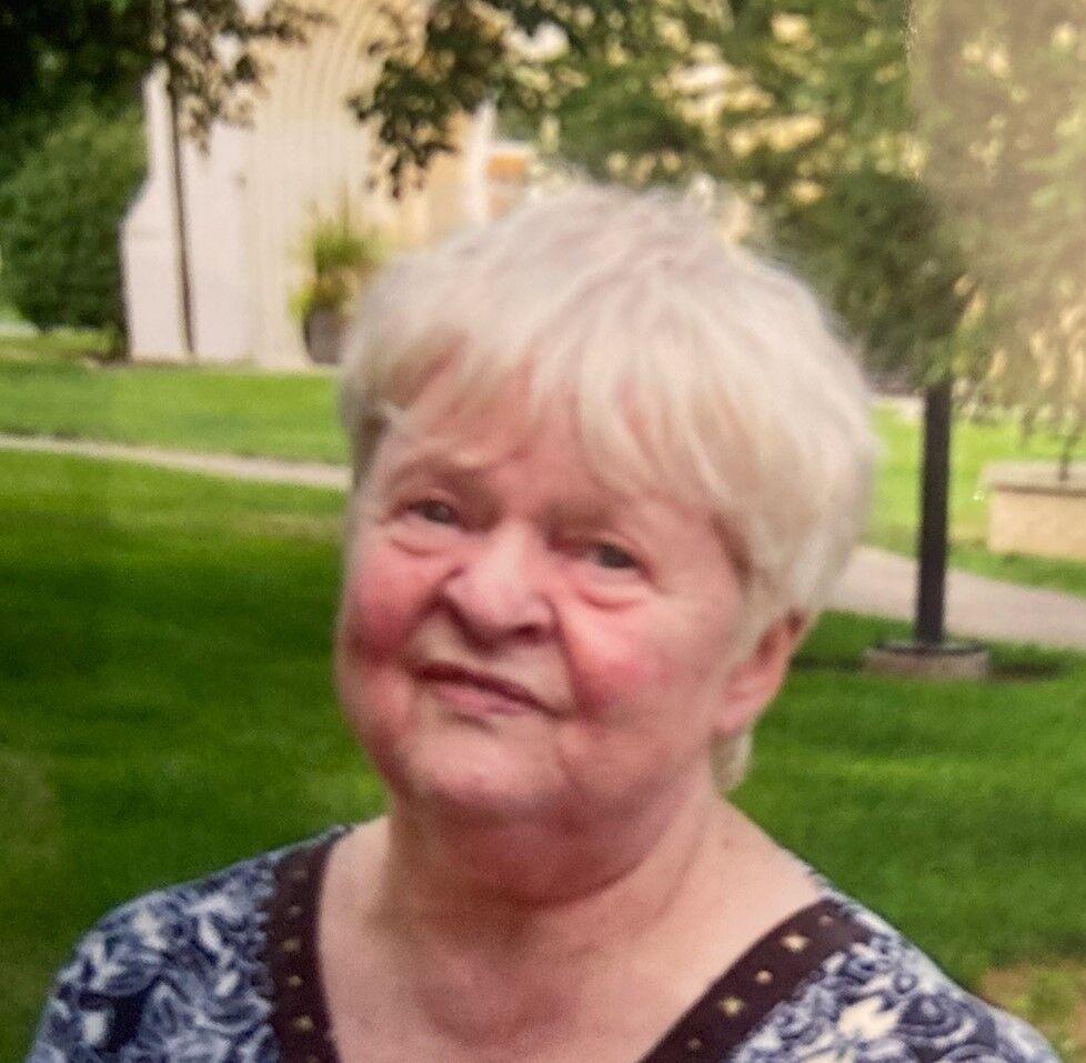 Caryl J. Ecklund Obituaries