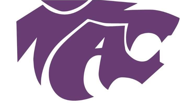 Wildcats Face Strong Winds and Stiff Competition