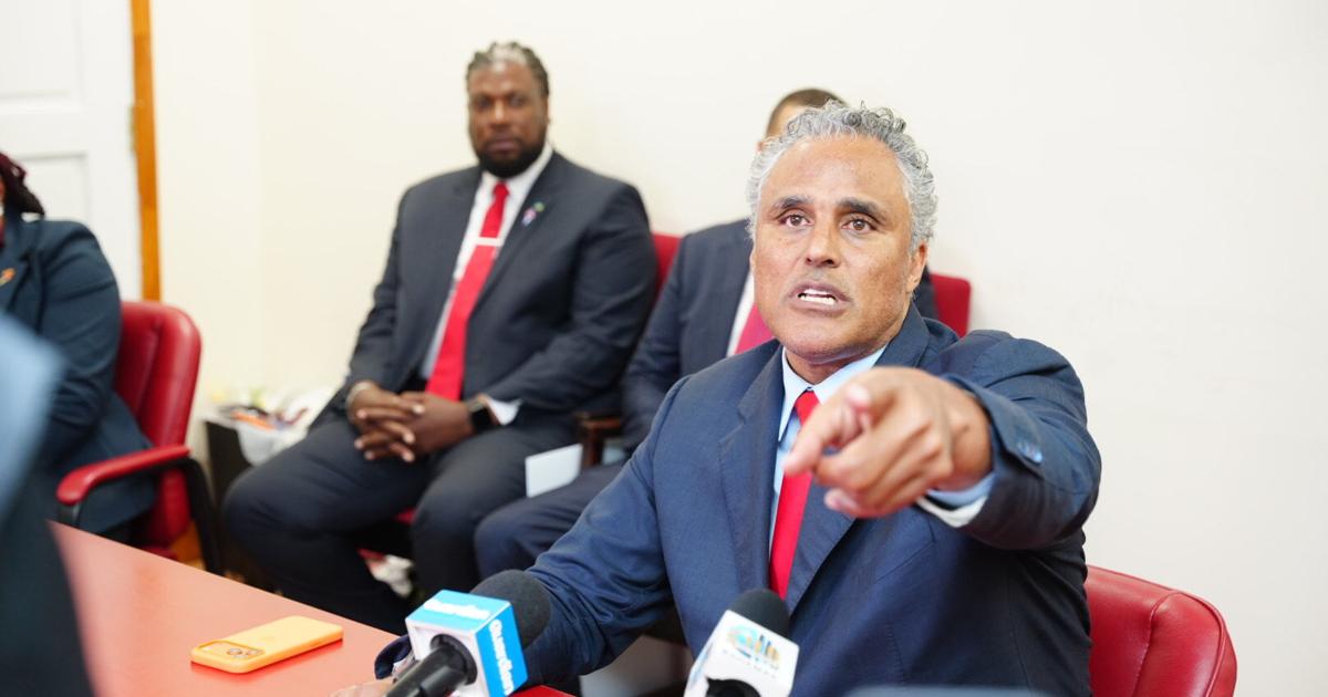 Rick Fox engagierte vor der Wahl eine US-PR-Firma