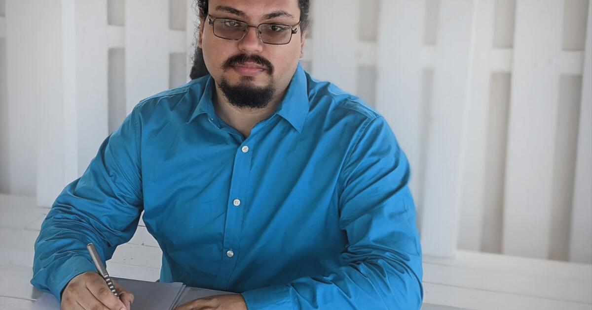 Govt's meeting to help social media influencers monetize their content should be open to all