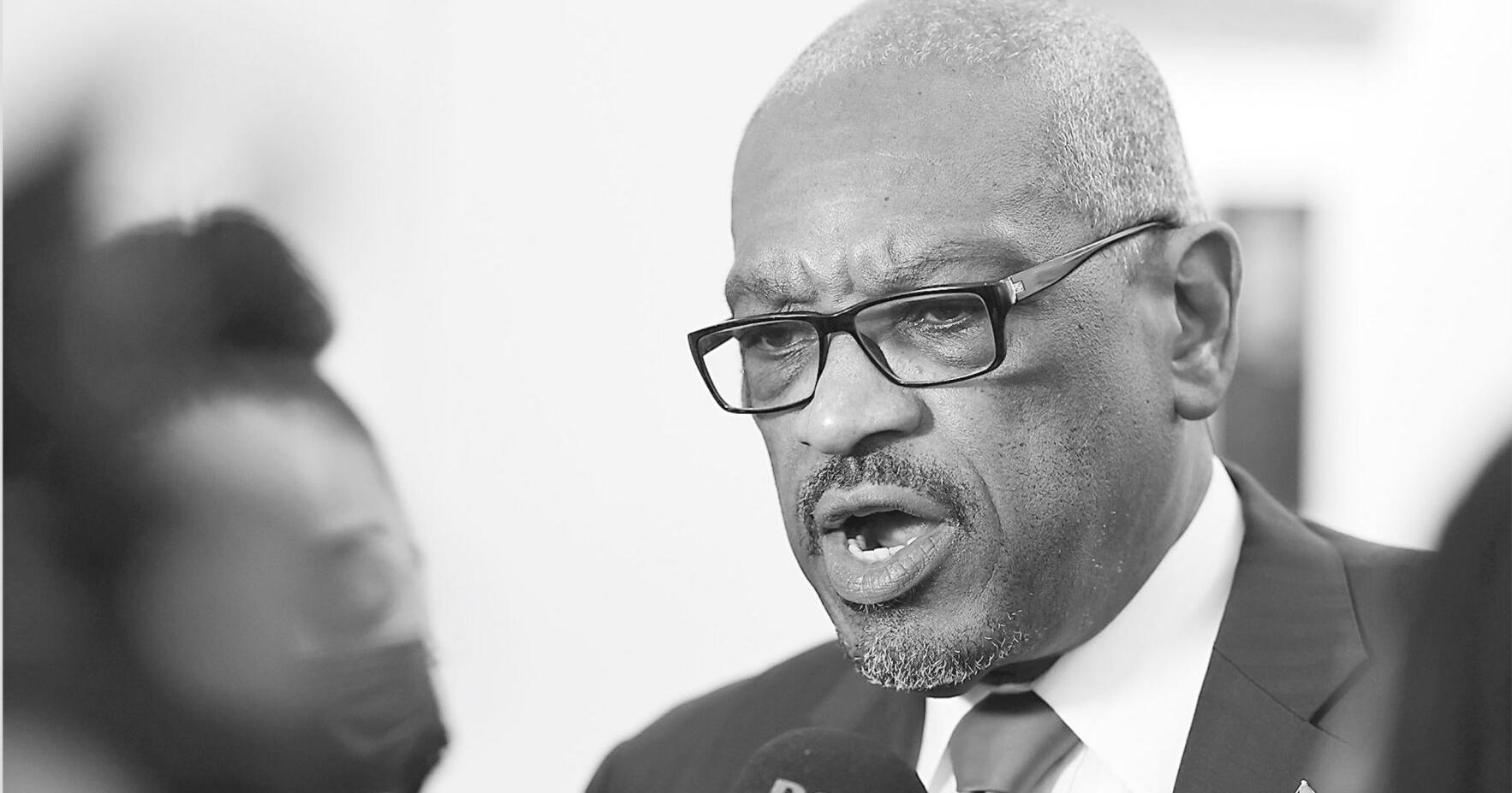 Minnis denies resignation claims, congratulates Pintard - Vimarsana News