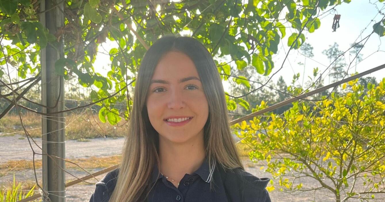 Journey Higgs and Farah Flowers named BESS scholars - Vimarsana News