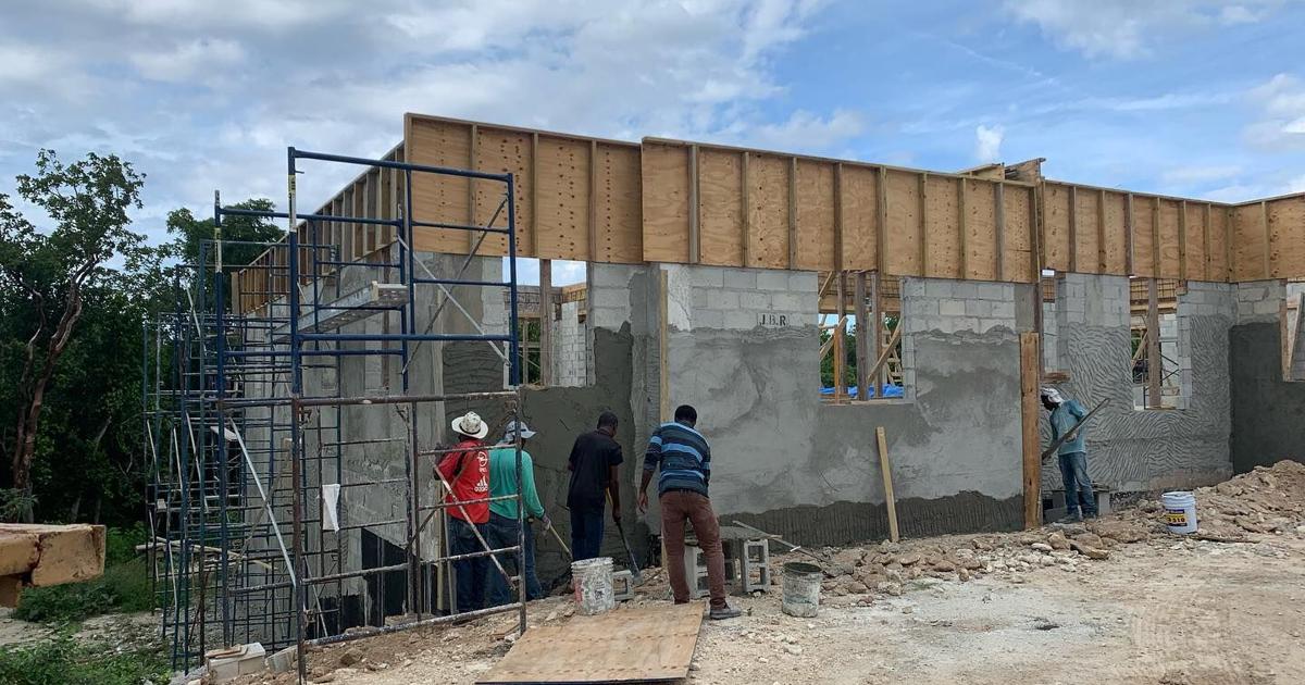 More residents building homes on Family Isl., report says