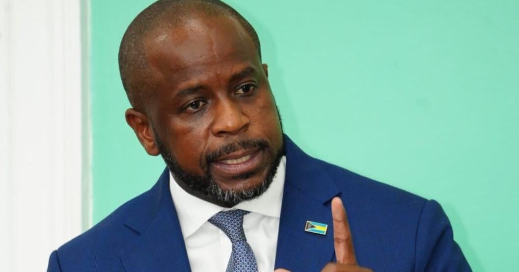 Pickstock: Bahamas Nationality Act change would not create a loophole