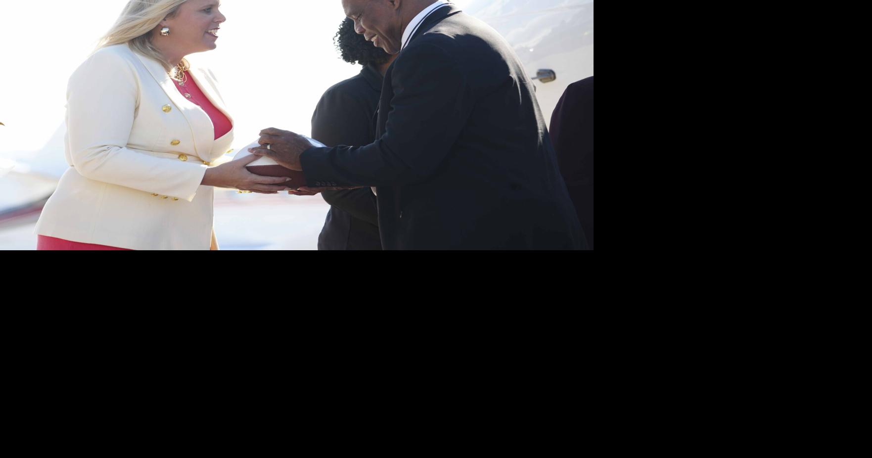 New US ambassador arrives