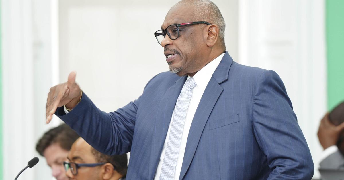 Dr. Minnis to seek reelection