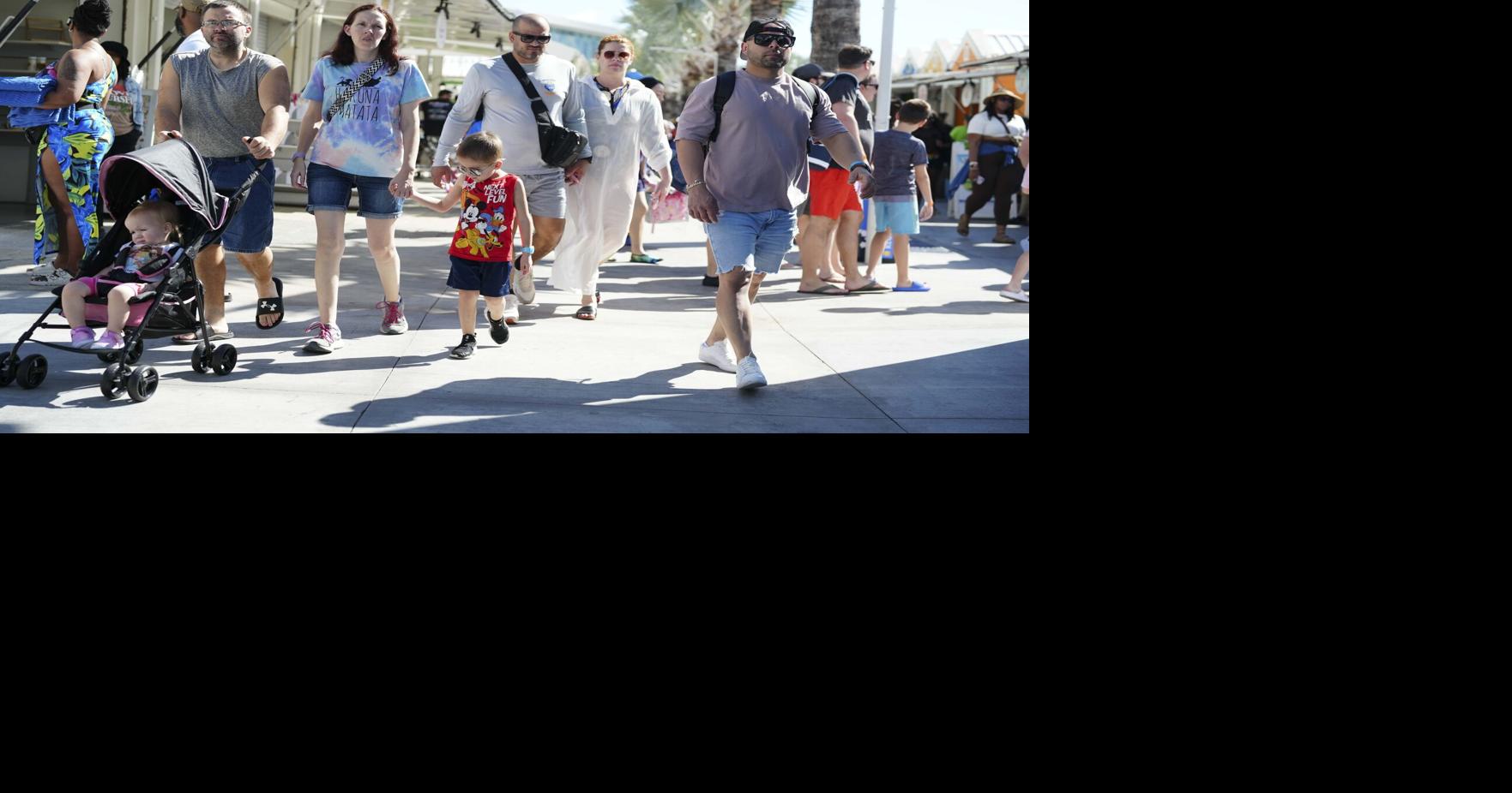 Central bank governor: Tourism kept economic growth close to 3% in 2025