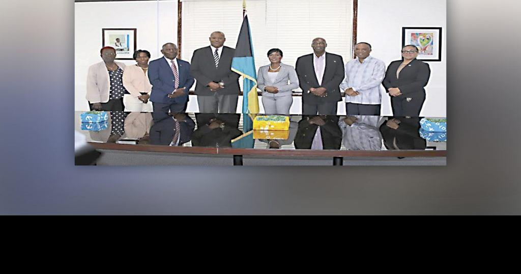 Environment minister tours Grand Bahama News