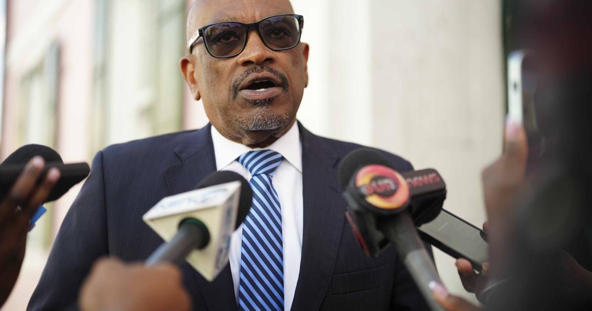 Minnis: I am running in next election