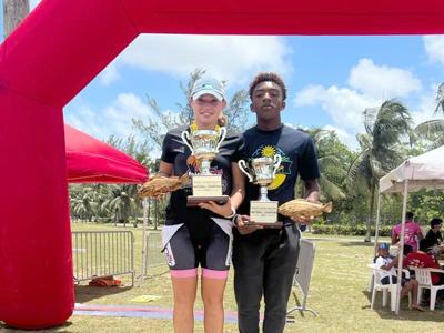 Duncombe, Roach win national triathlon titles | Sports ...