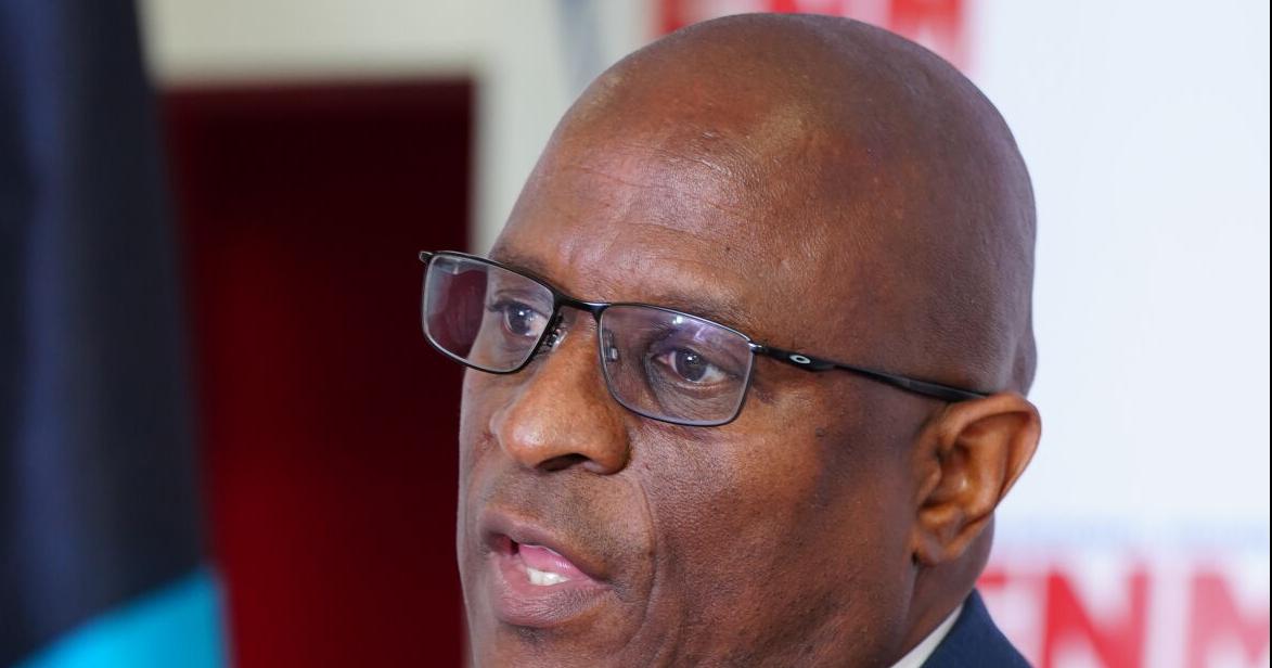 Minnis camp claims unfair practices as leadership race nears
