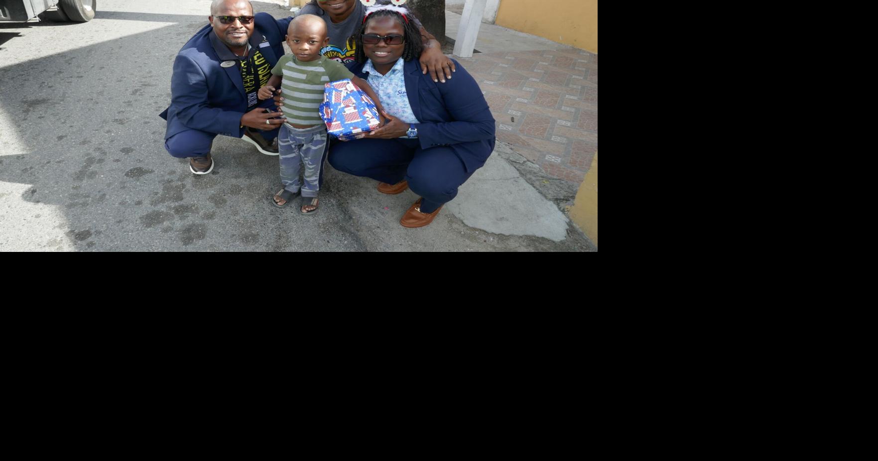 Sandals Foundation spreads holiday cheer