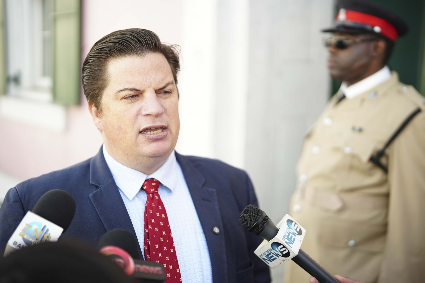 White: Govt must be transparent on conveyances | News