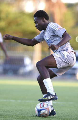 Mingoes take down the Renegades | Sports | thenassauguardian.com