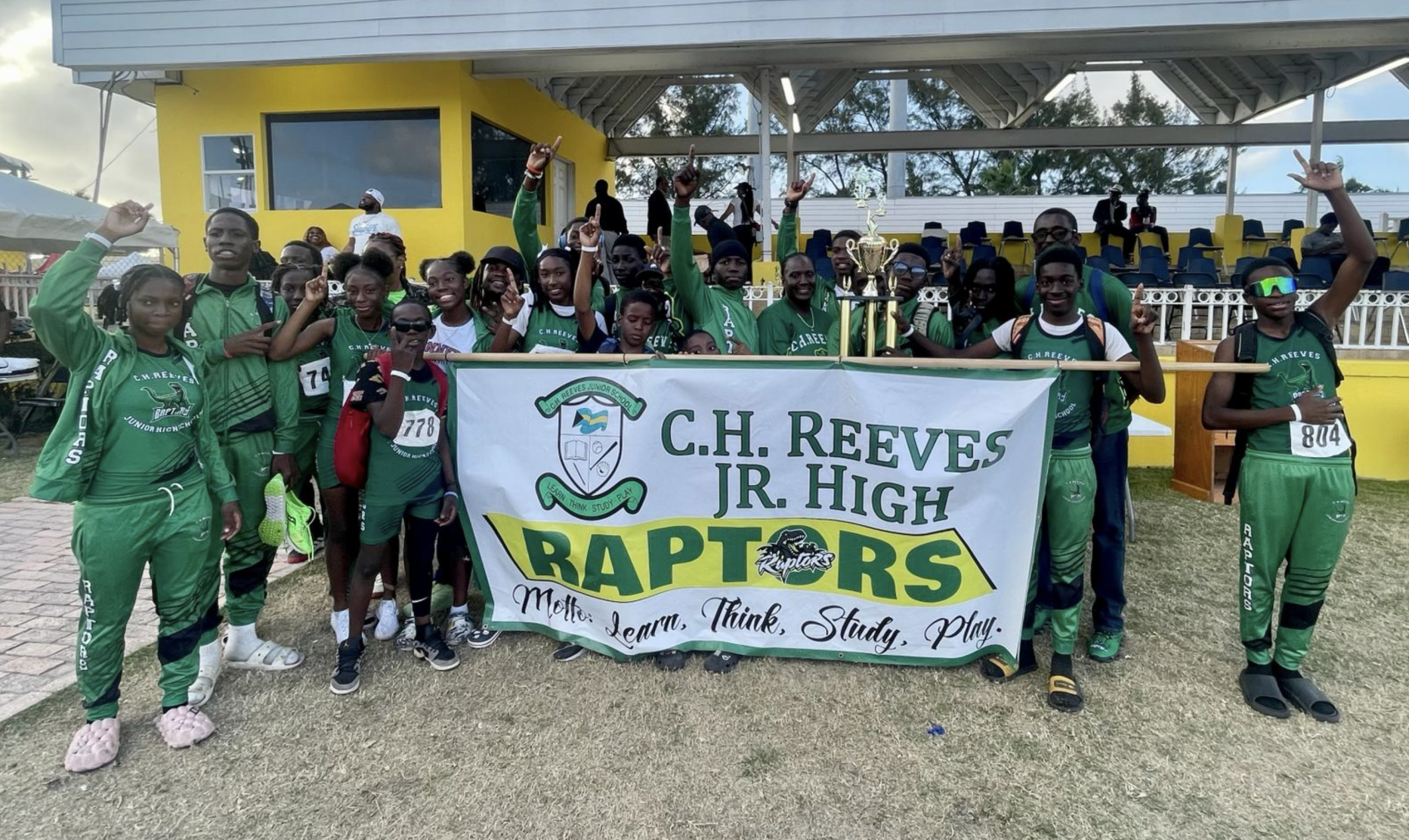 Raptors reclaim junior title | Sports | thenassauguardian.com