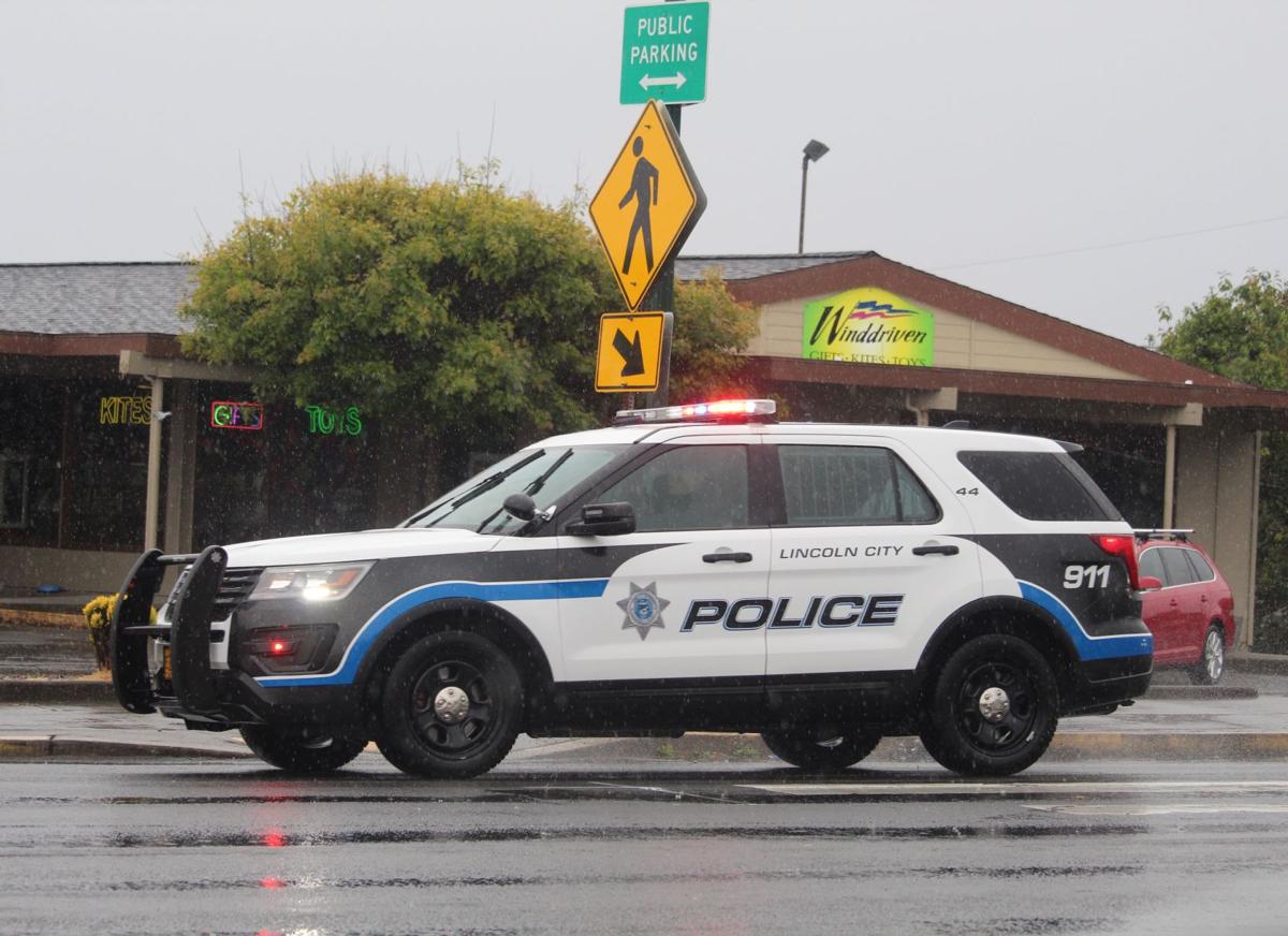 Police Blotter Woman Throwing Gas Station Sausage Patty Arrested Public Safety Thenewsguard Com