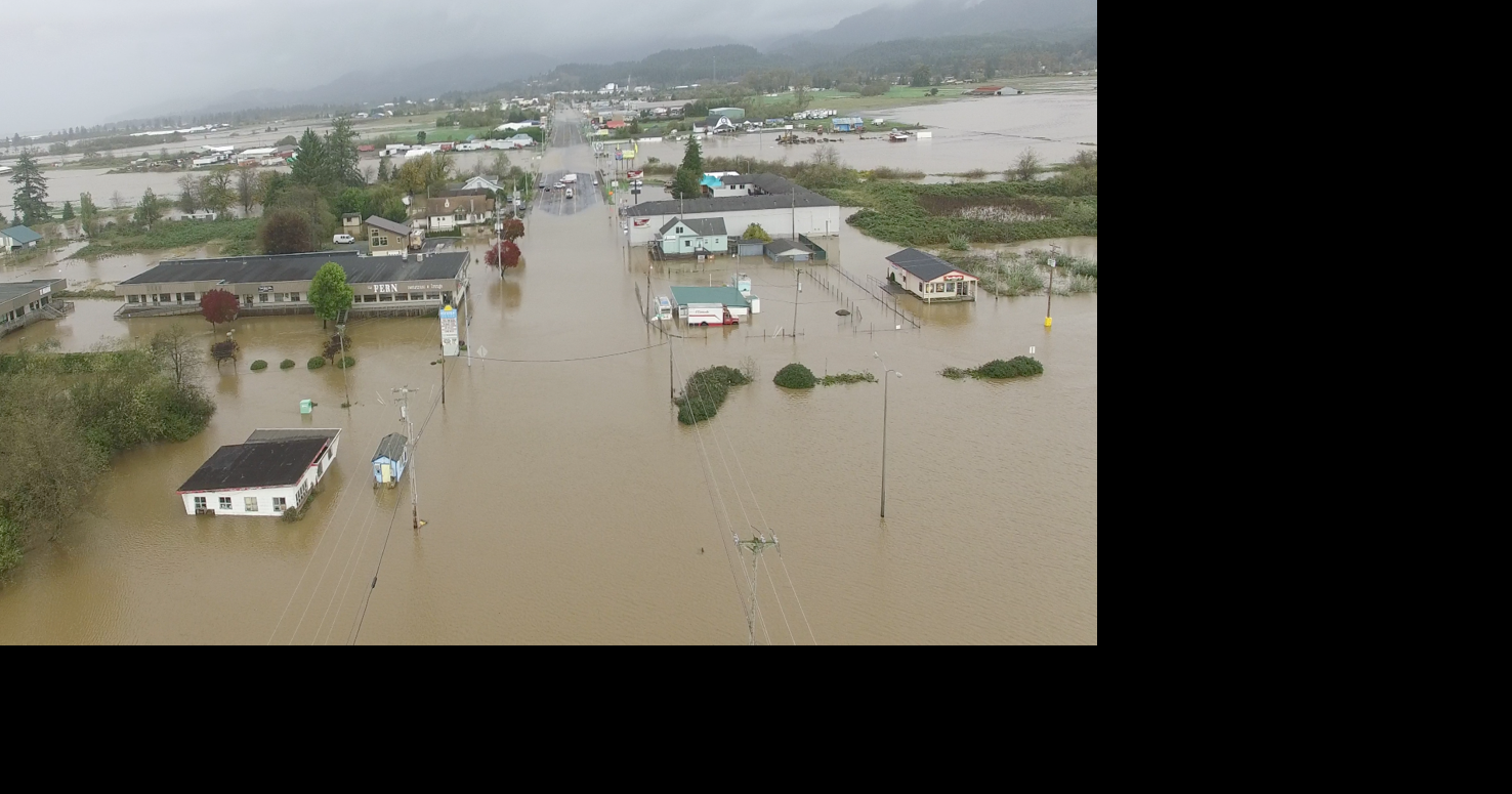 WATCH / NEW DETAILS Tillamook flooding News