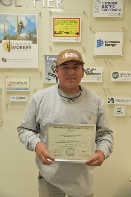 Hernandez Completes SVCC Power Line Worker Program