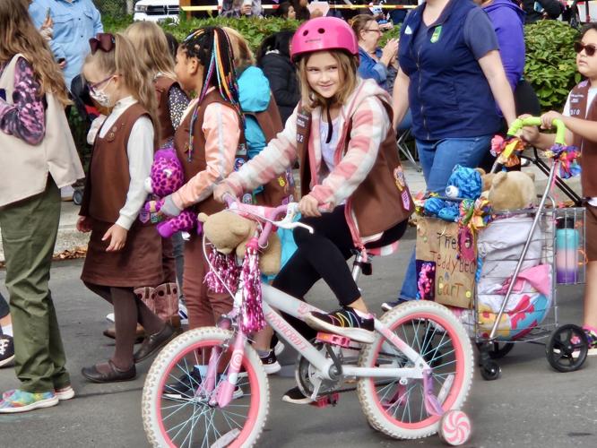 41st Annual Soroptimist Teddy Bear Parade brings joy to Gresham