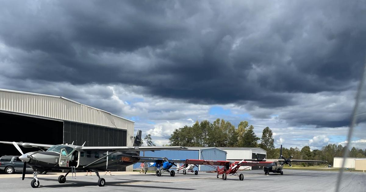 Keith Rigsbee Foothills may let developers build, lease hangars | News | The Paper
