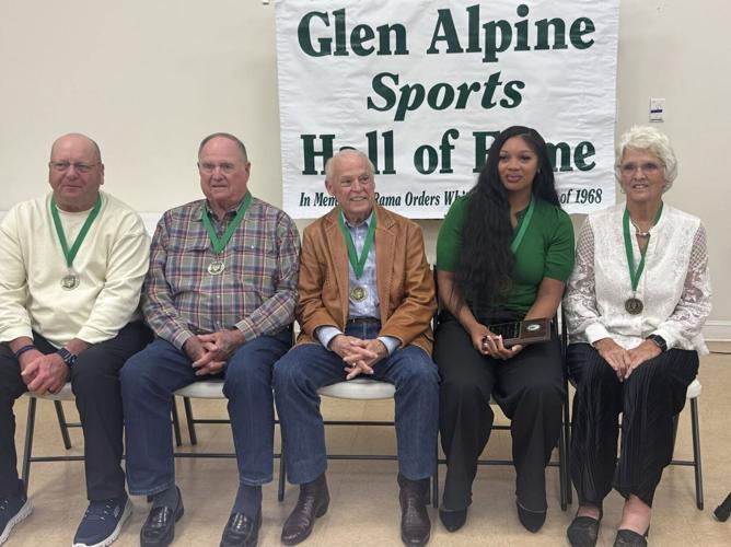 261024-sports-glenalpinestandalones-p1