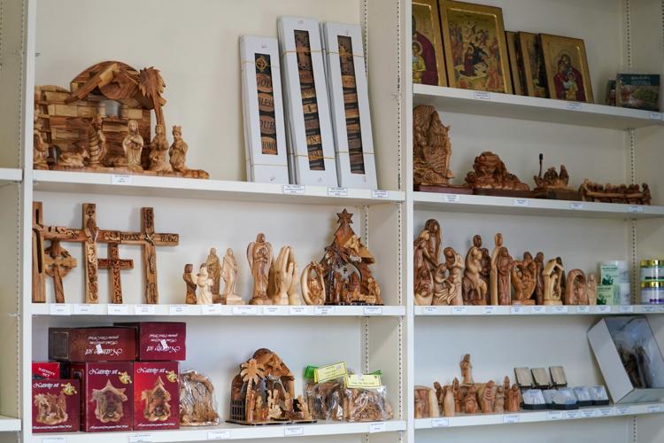 diagonal view of shelves