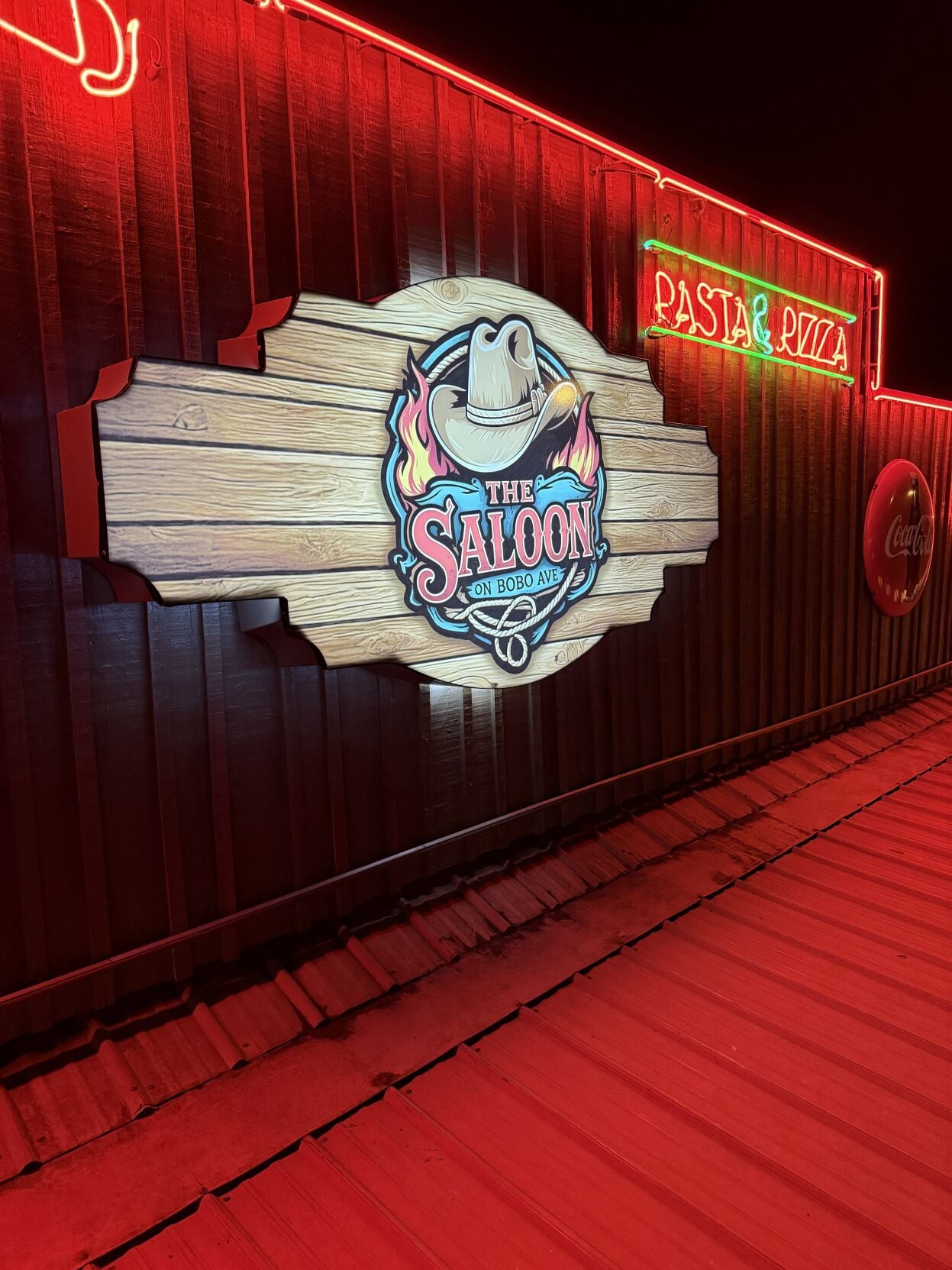 The Saloon on Bobo Avenue sign