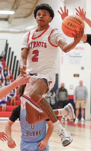 260103-sports-hs-bkb-rdp-p3-jump