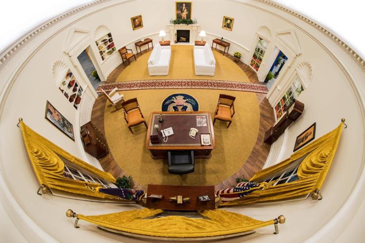 Burke native Warlick's Oval Office a big hit at RNC
