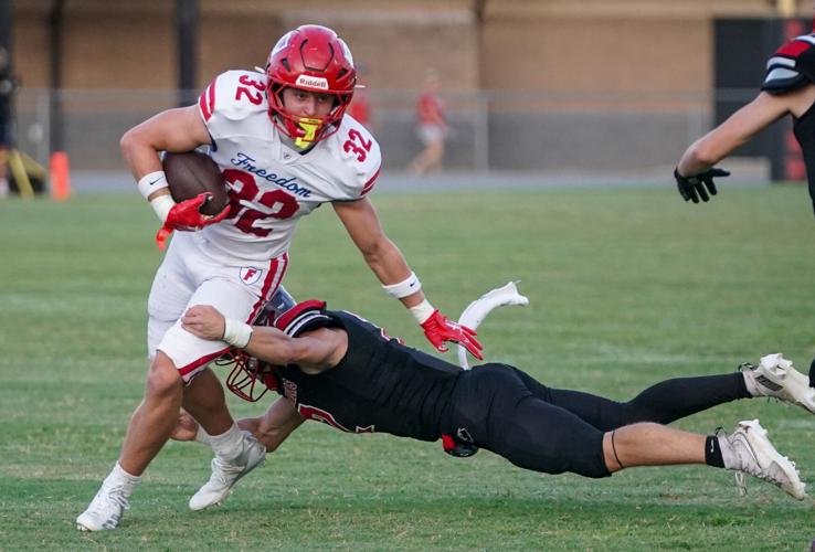 260822-sports-hsfootballstandalones-p3