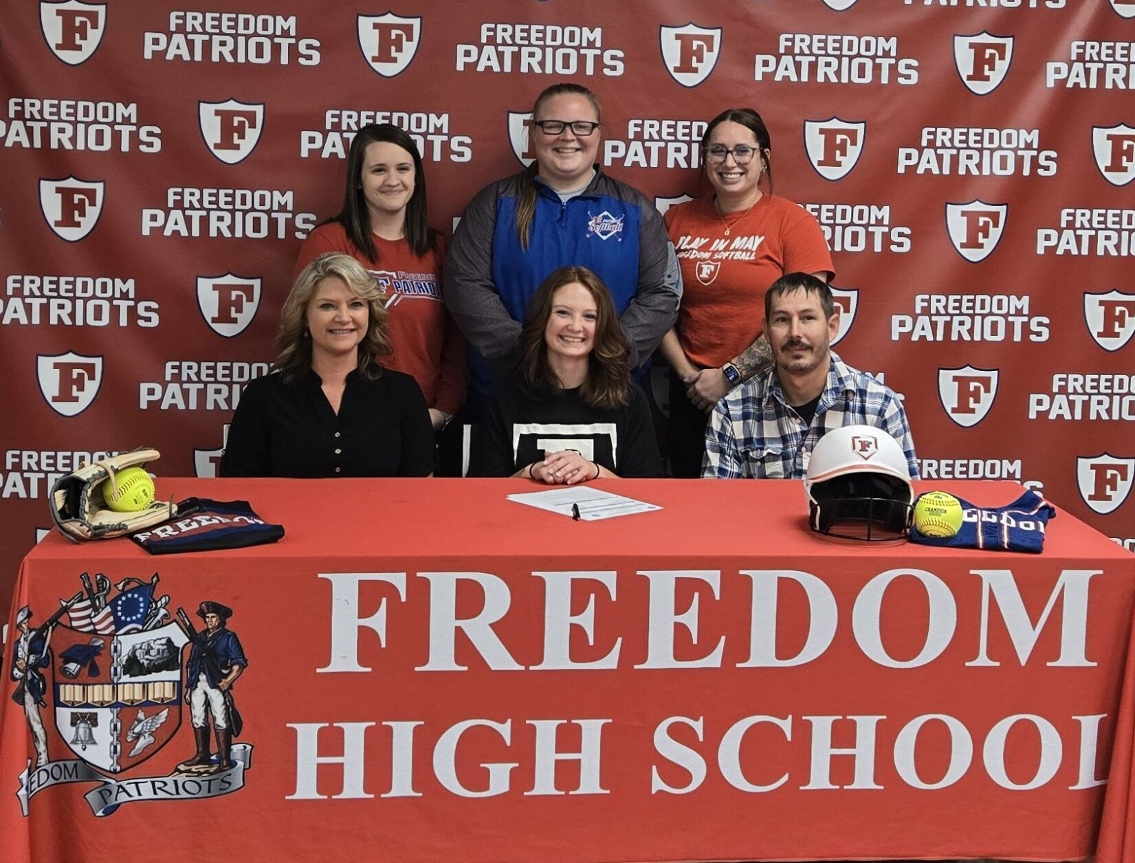 241116-sports-freedom-ward-signing-p1