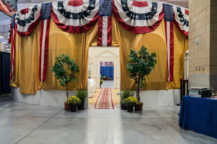 Burke native Warlick's Oval Office a big hit at RNC