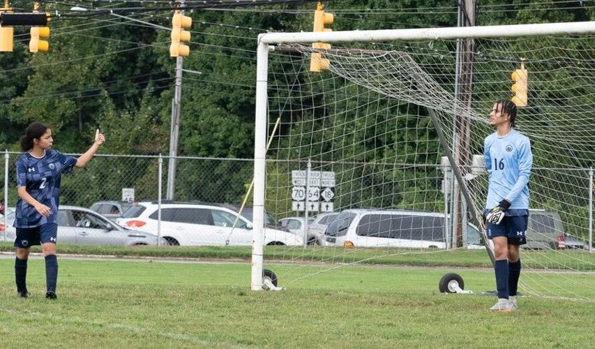 241005-sports-ncsd-soccer-sap-5